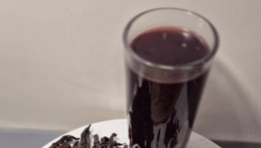 Anti-inflammatory Antioxidants Health Benefits Herbal Tea Hormonal Balance Natural Remedies Women's Health 