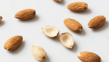 Hausgemachtes Marzipan: das Originalrezept in zwei Versionen mit präzisen Dosierungen