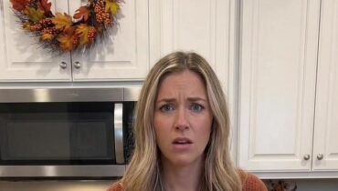 Sie öffnete die Thanksgiving-Box von der Geliebten ihres Mannes und fand einen Truthahn, ein Schwangerschaftstestergebnis und das Video, das sie nicht sehen sollte