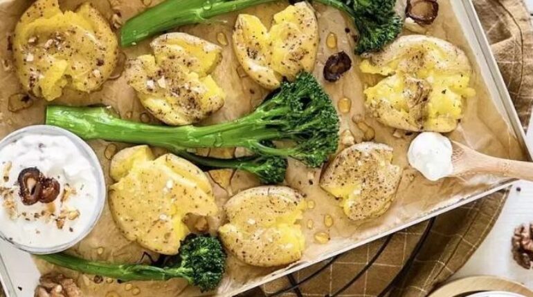 Bimi Goat Cheese Honey Oven-baked Quick Meals Steak and Potatoes 