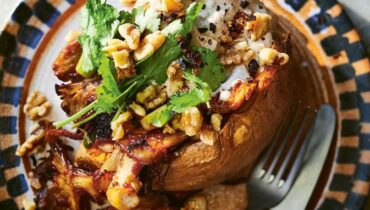 Gebratene Süßkartoffeln und Pilze: Die Chipotle-Ahornsirup-Technik, die alles ändert Gebratene Süßkartoffeln und Pilze: Die Chipotle-Ahornsirup-Technik, die alles ändert