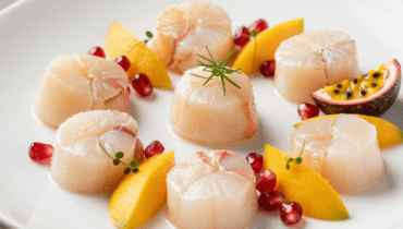 Weihnachtsvorspeisen: Diese Alternativen zu Foie Gras, die Gäste überraschen (Fischtatar, Trüffel-Cremesuppen, warme Austern)