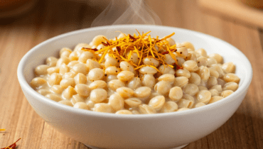 Gedämpftes Fisch-Tournedos und Safranlinsen: Die Rolltechnik, die ein gewöhnliches Filet in ein Gourmetgericht verwandelt Gedämpftes Fisch-Tournedos und Safranlinsen: Die Rolltechnik, die ein gewöhnliches Filet in ein Gourmetgericht verwandelt