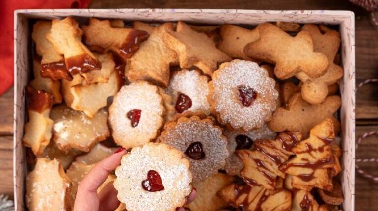 Baking Recipes Christmas Cookies Hazelnut Cookies Holiday Baking Homemade Gifts Kids Baking 