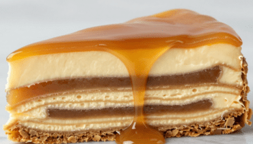 Weihnachtsscheit nach Crème-Brûlée-Art: Das Rezept in 5 Schritten mit Karamellkern und Vanillemousse