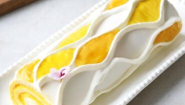 Butternut und Ziegenkäse gerollter Baumkuchen: die würzige Variante eines klassischen französischen Desserts Butternut und Ziegenkäse gerollter Baumkuchen: die würzige Variante eines klassischen französischen Desserts