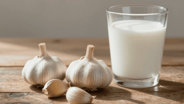 Knoblauch und Milch: Wie diese uralte Verbindung Ihre Immunität natürlich stärkt