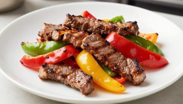 Gegrilltes Rindfleisch mit Paprika: 28 g Protein pro Portion und 120 % Vitamin C