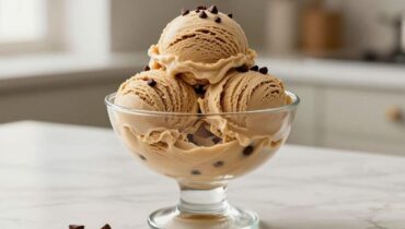 Hausgemachtes Kaffee-Eis: Die Technik, die in 10 Minuten eine ultra-cremige Textur garantiert