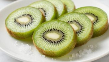 Dessert ohne Backen: Das Express-Rezept für Kiwi-Verrines, die im Mund zergehen Dessert ohne Backen: Das Express-Rezept für Kiwi-Verrines, die im Mund zergehen