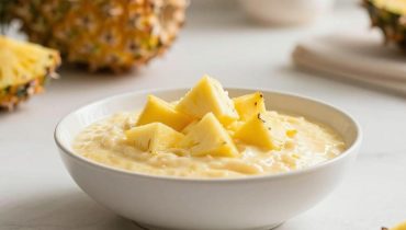 Cool Whip Pineapple Fluff: Wie dieses tropische Dessert ohne Backen in 5 Minuten zubereitet wird Cool Whip Pineapple Fluff: Wie dieses tropische Dessert ohne Backen in 5 Minuten zubereitet wird
