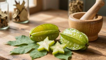 Sternfruchtblätter: Die 3 von der traditionellen Medizin validierten medizinischen Anwendungen (einschließlich einer gegen Muskelschmerzen)