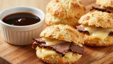 French Dip Biscuits: Das 5-Zutaten-Rezept, das das Roastbeef-Sandwich neu erfindet