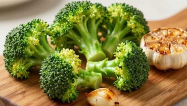 Cremige Brokkoli-Röstknoblauch-Suppe: Wie ein laktosefreies Gericht Ihr Verdauungssystem natürlich beruhigt