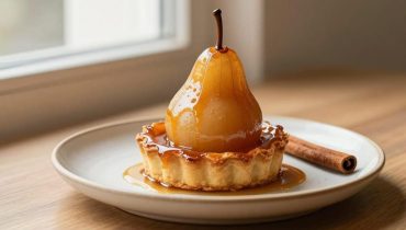 Würzige Birnen-Tatin: Frischer Ingwer und Zimt verwandeln dieses klassische Dessert in eine karamellisierte und duftende Version