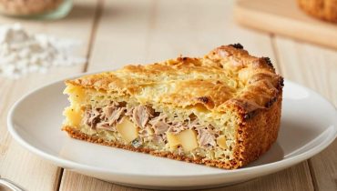 Thunfischkuchen: das Express-Rezept in 10 Minuten für ein ultra-saftiges Ergebnis Thunfischkuchen: das Express-Rezept in 10 Minuten für ein ultra-saftiges Ergebnis