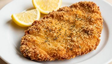 Paniertes Schnitzel mit Kräutern der Provence: Die französische Technik, die das klassische Schnitzel verwandelt