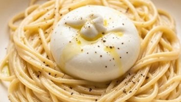 Pasta mit schmelzender Burrata